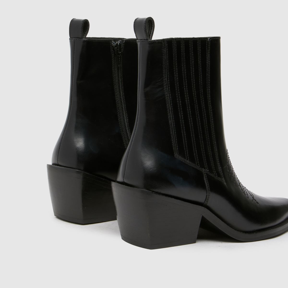 Schuh Brennan bőr western csizma fekete színben