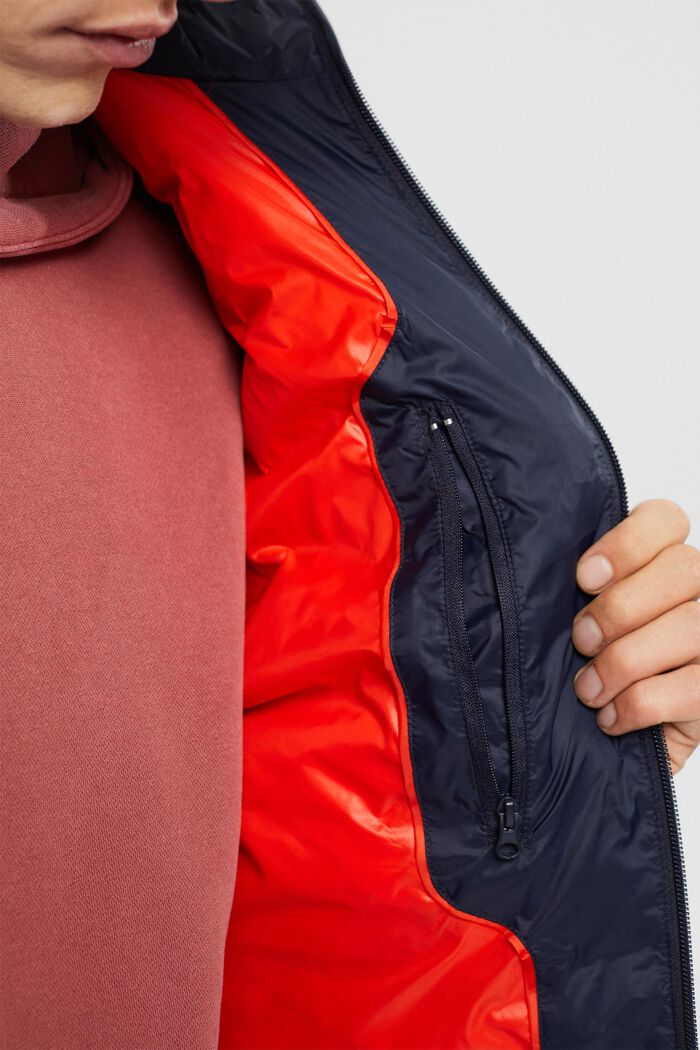 Steppjacke mit hohem Kragen
