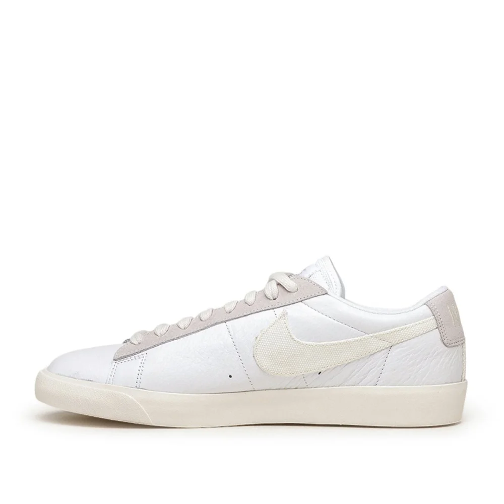 Nike Blazer Low Leather CW7585 100 / weiss