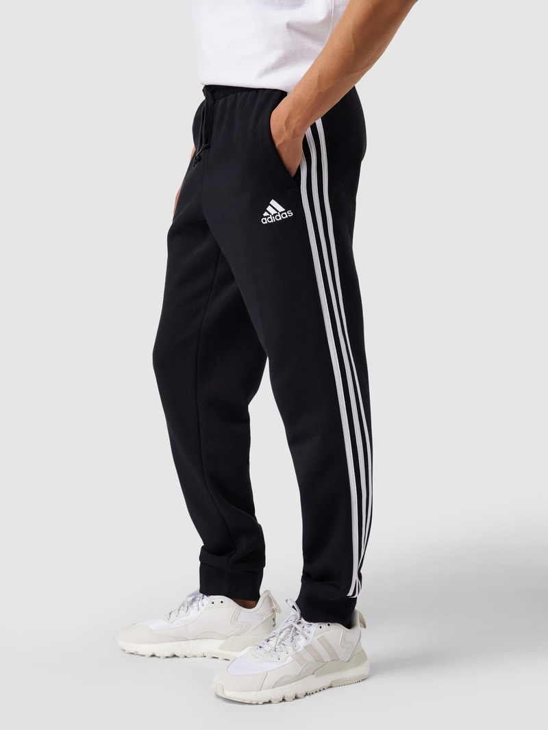 Sweatpants mit Logo-Streifen in schwarz
