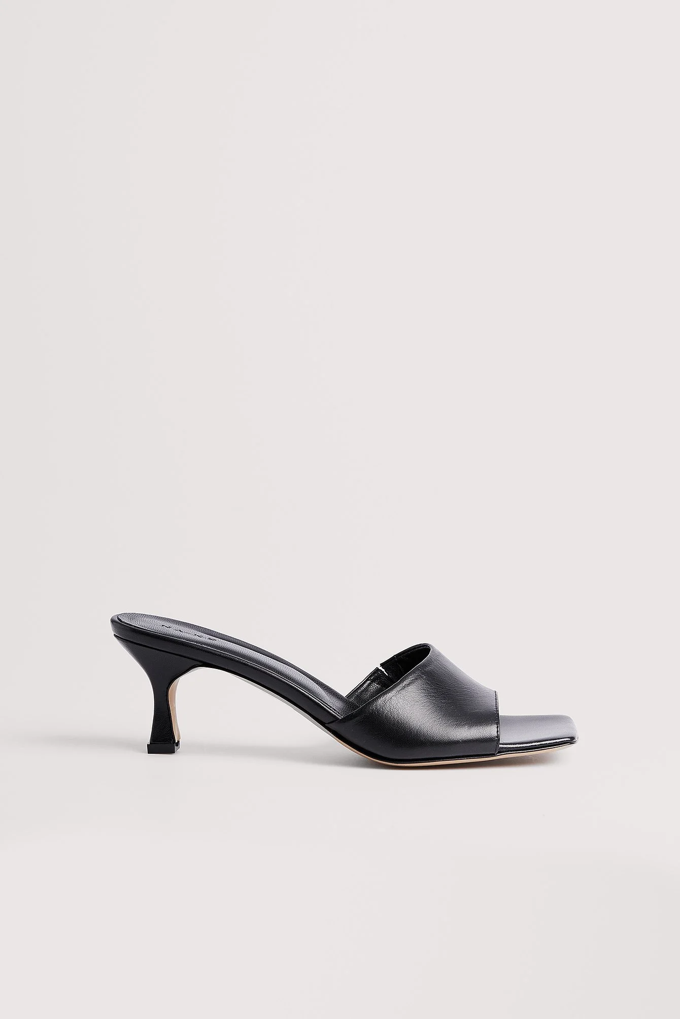 Basic Leder-Pantoletten mit Stilettoabsatz