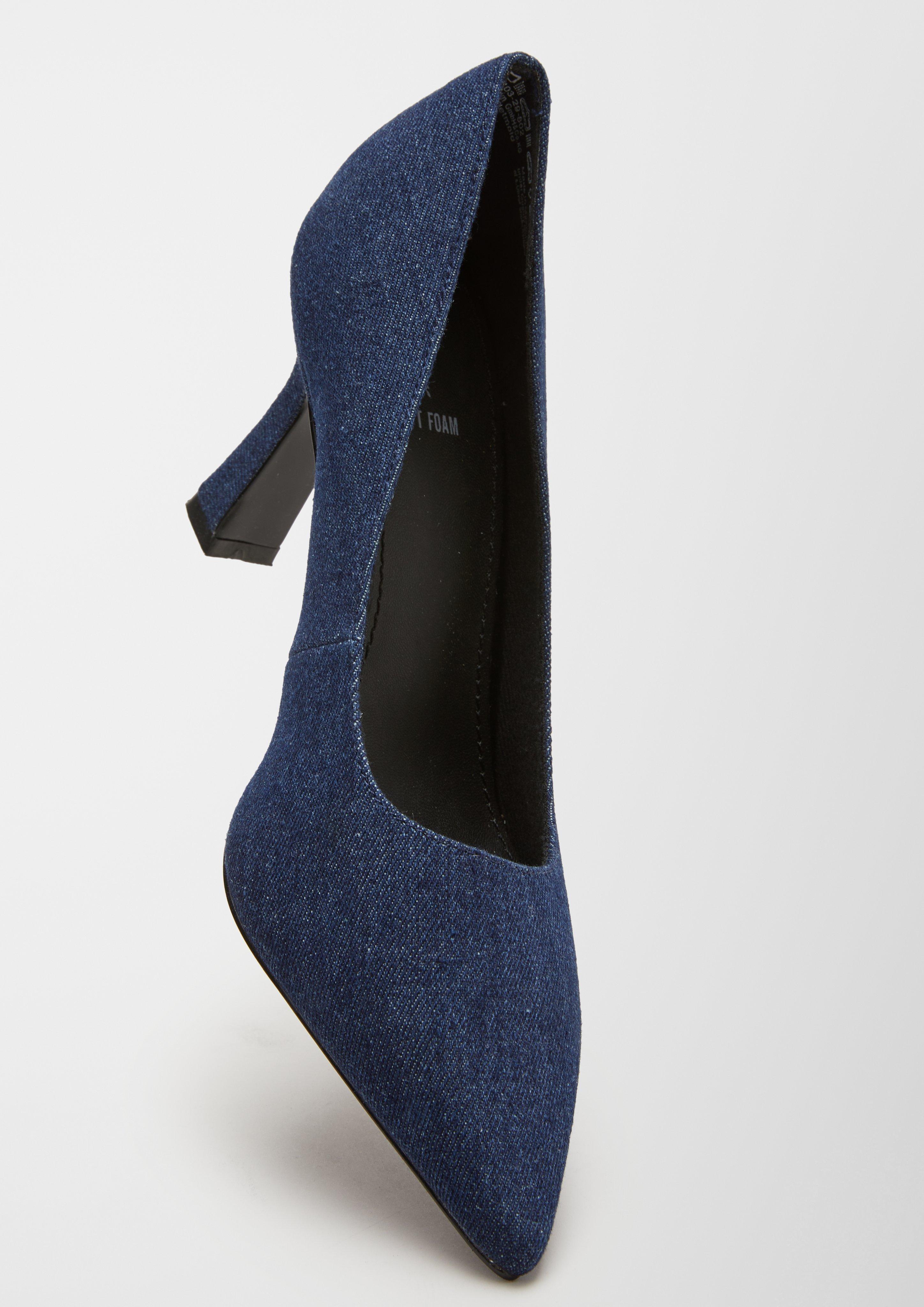 Pumps aus Canvas  101.207.105.22403-802