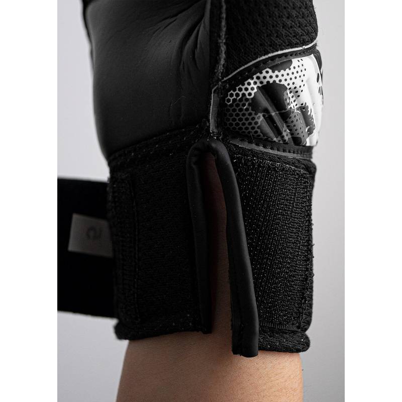 Reusch Attrakt Solid Finger Support Junior Torwarthandschuhe Kinder