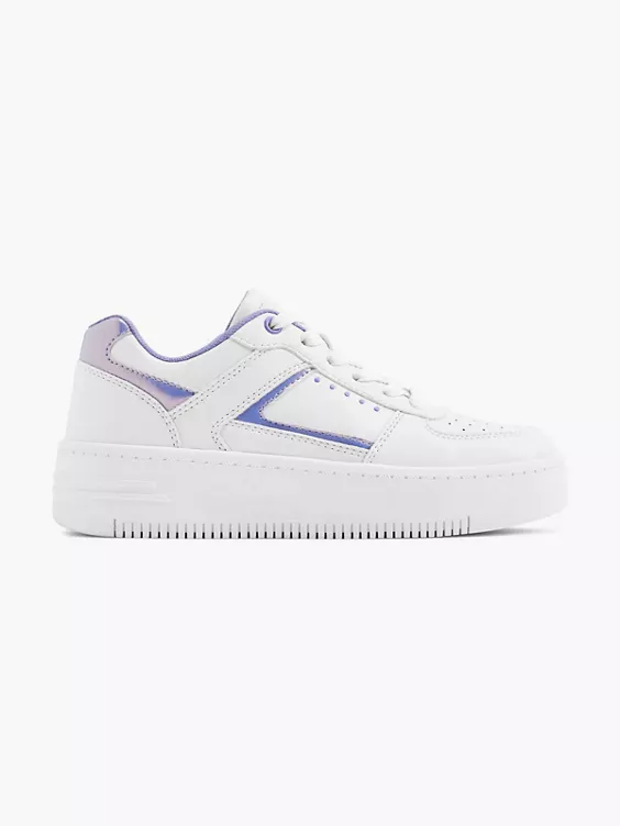 Graceland Platform Sneaker