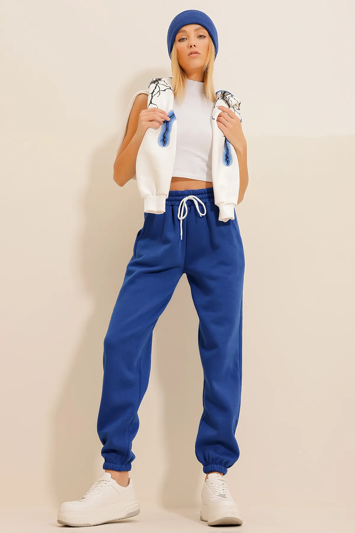 Trend Alaçatı Stili  Saks 3 Thread Raised Jogging-Jogginghose für Damen ALC-X10929