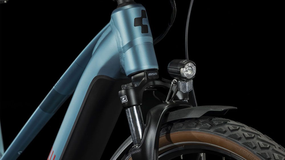 Cube Nuride Hybrid Performance 500 Allroad Lady metalblue´n´red kaufen | Bike-Discount