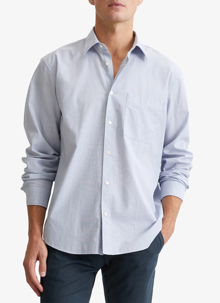 Camisa Marc O'Polo de corte regular, confeccionada em algodão orgânico, com bolso no peito.
