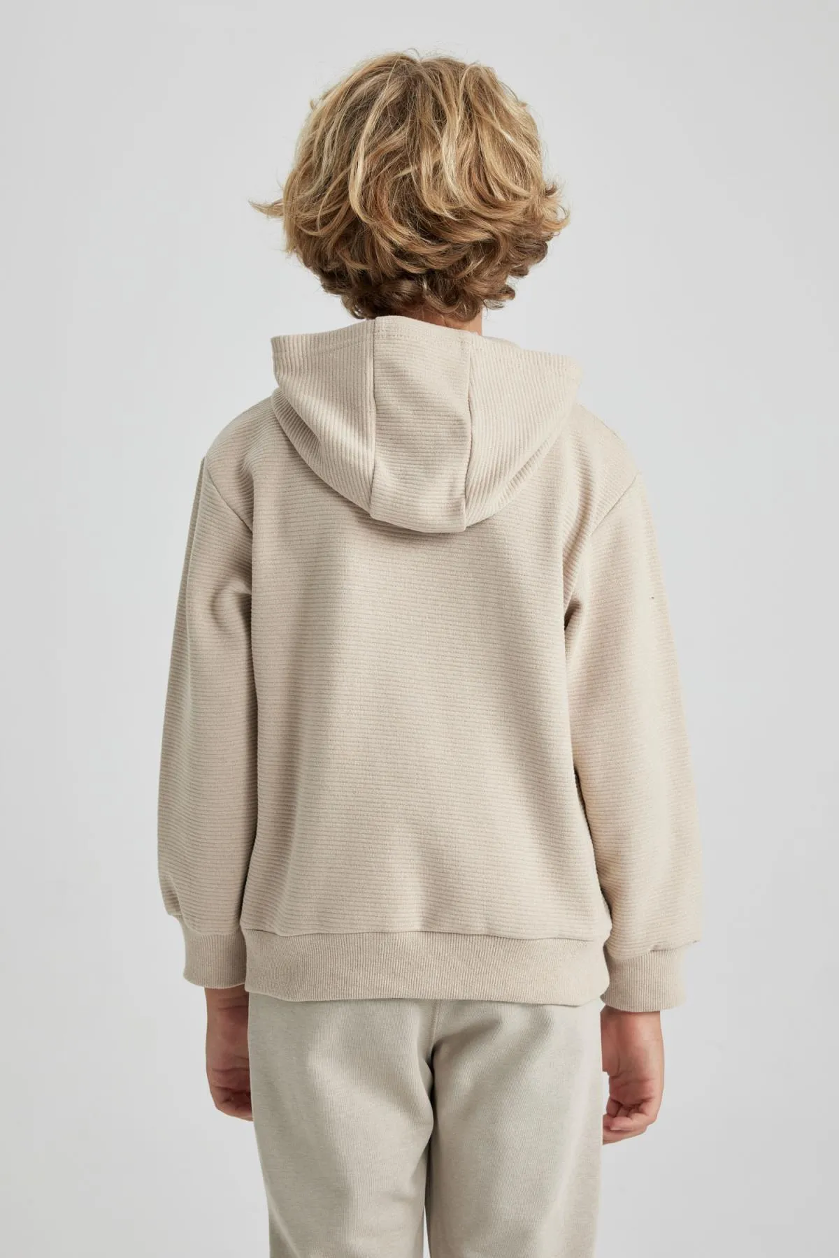 DeFacto  Kapuzenpullover mit regulärer Passform für Jungen