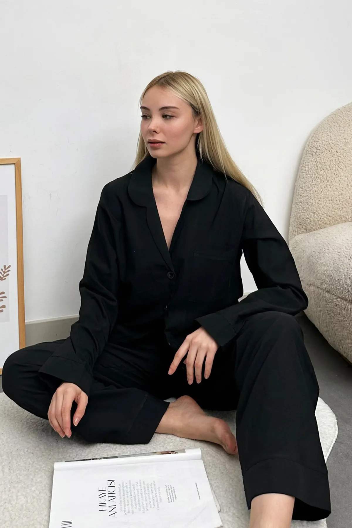 Trend Alaçatı Stili  Schwarzes, gewebtes Pyjama-Set mit einer Tasche für Damen Alc-X11661