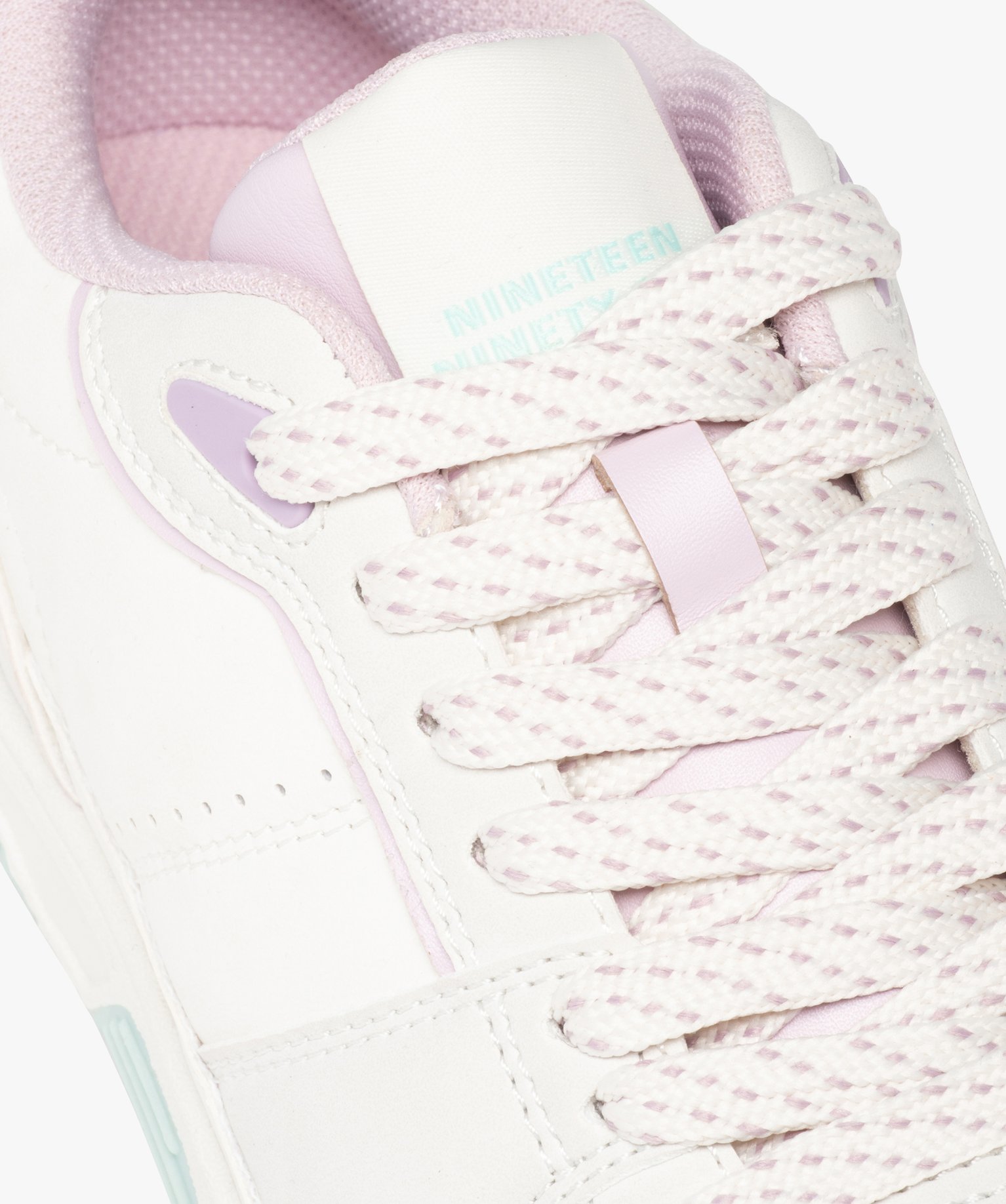 Baskets femme colorées à lacets style retro 90 blanc | GEMO