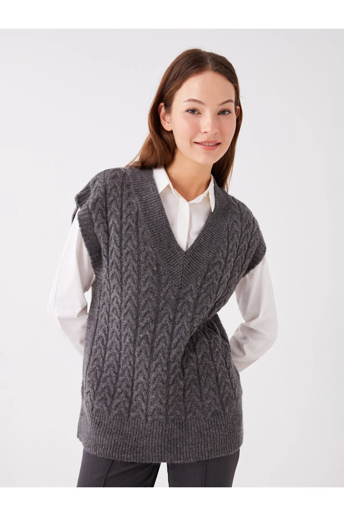 LC Waikiki  Selbstgemusterter Oversize-Strickpullover für Damen mit V-Ausschnitt