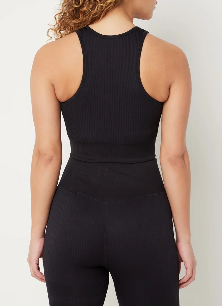 STRONGER Embrace cropped training top with rib structure