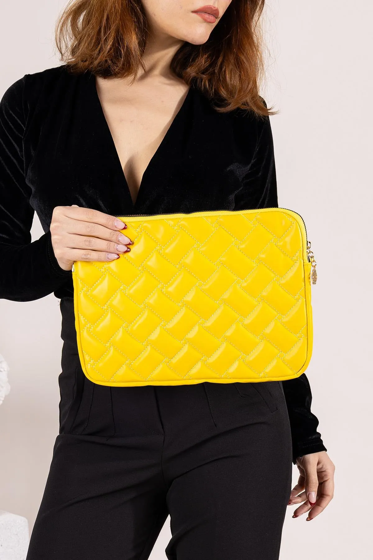 Getcho  Nayan Damen Portfolio – Umhängetasche mit verstellbarem Riemen