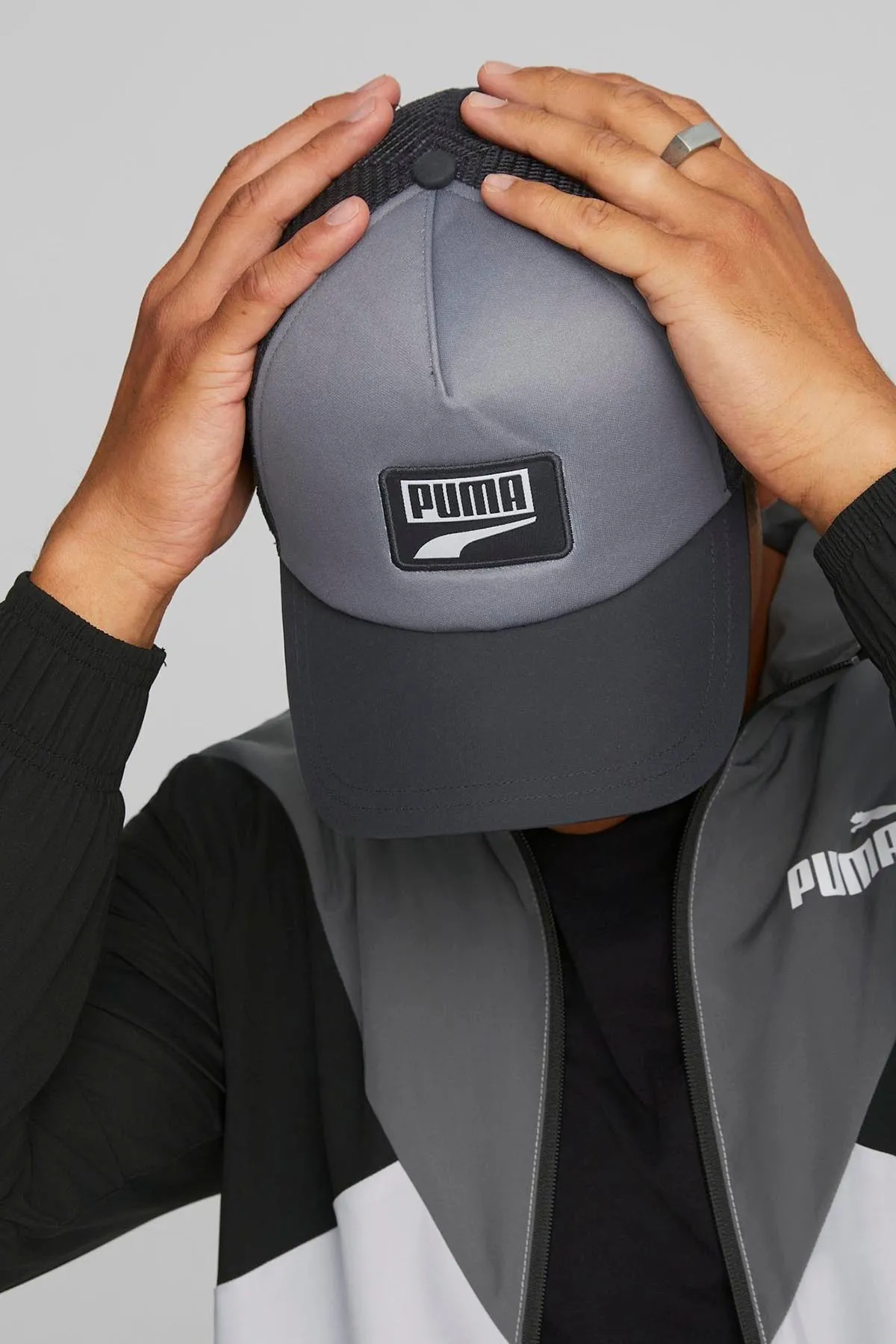 Puma  24033 Schwarzer Trucker für Unisex
