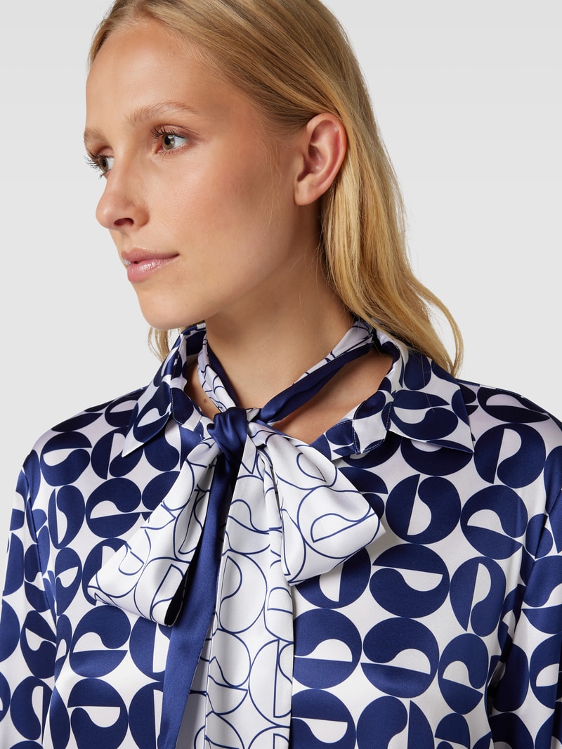 Bluse mit V-Ausschnitt in royalblau