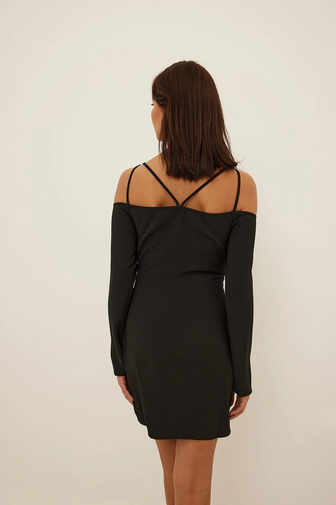 Minikleid mit Trägerdetails