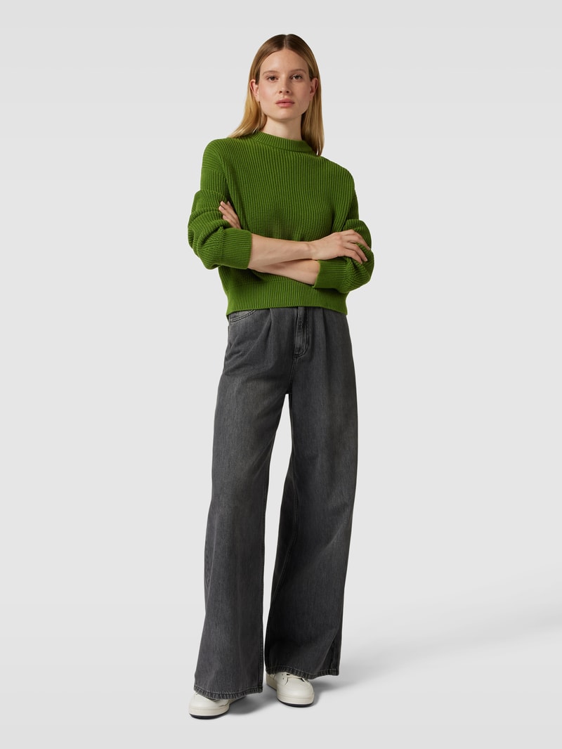 Strickpullover mit Rundhalsausschnitt in grasgrün