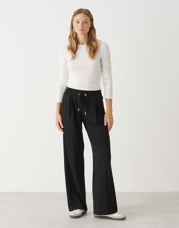 Bundfaltenhose Mutasi