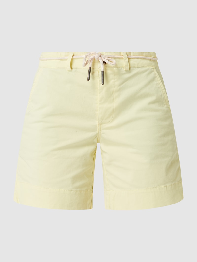 Shorts mit Gürtel Modell 'Jule' in hellgelb