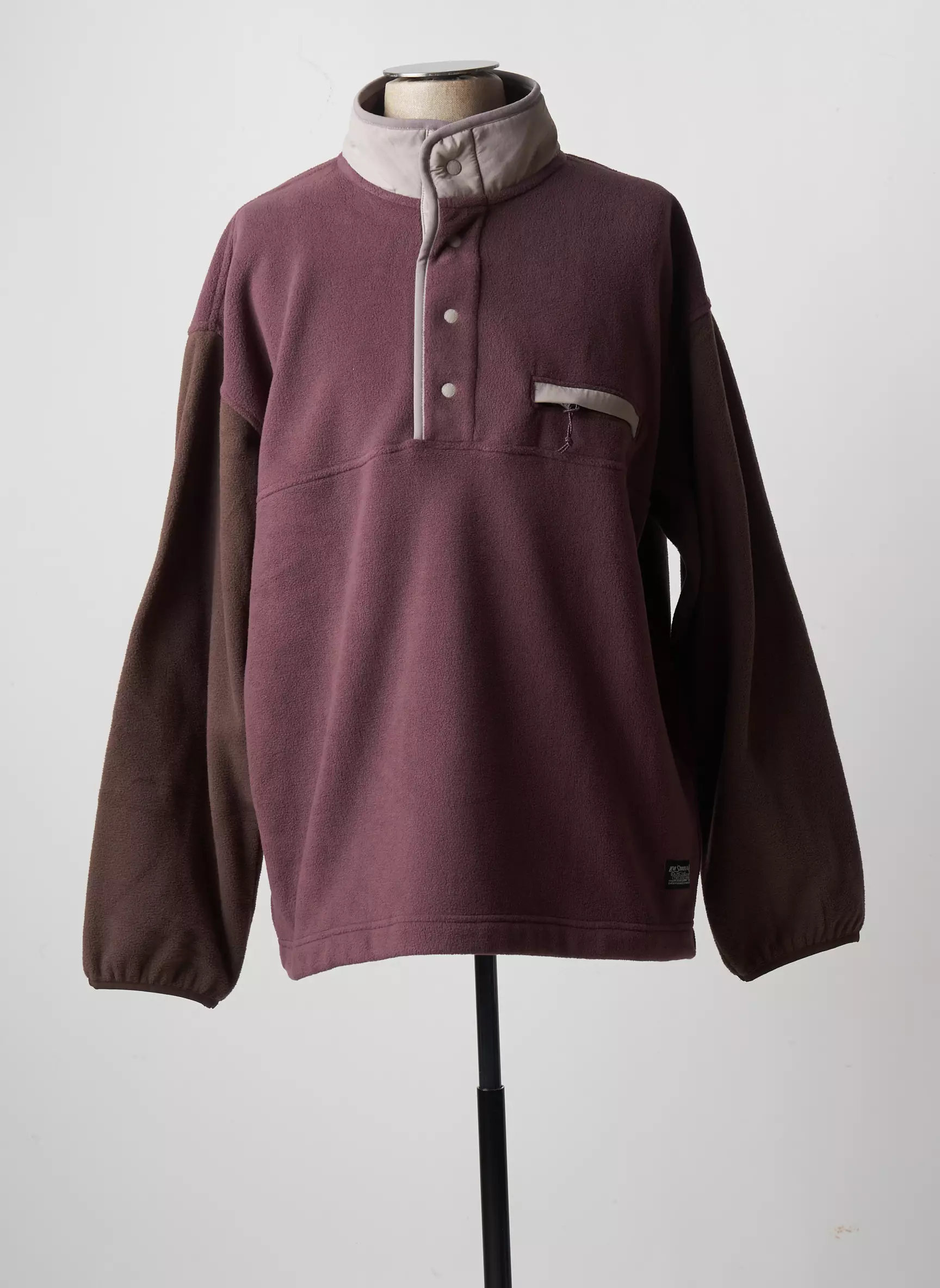 Levis Pulls Homme couleur violet