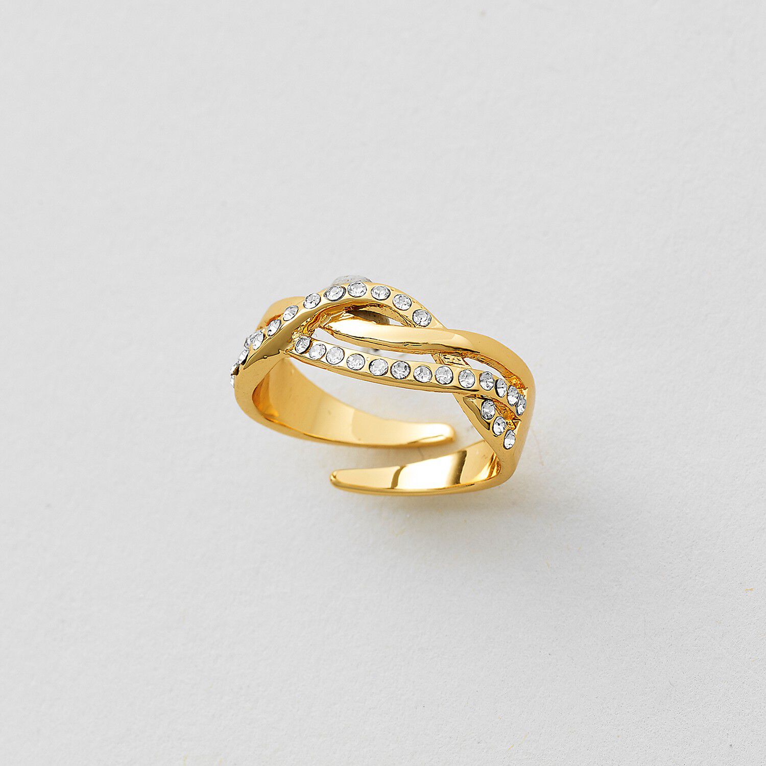 Bague ajustable tressée en strass et dorée à l'or fin