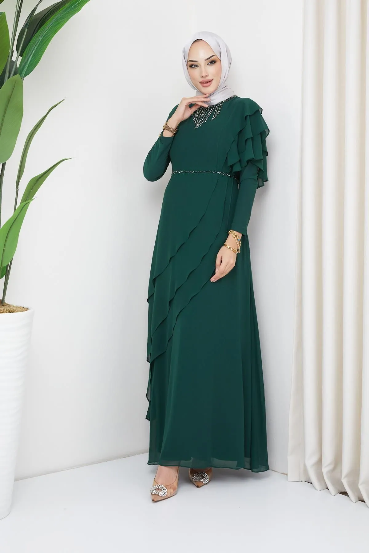Olcay  Perlen- und Schwungrad-detailliertes Chiffon-Hijab-Abendkleid GRÜN 1652