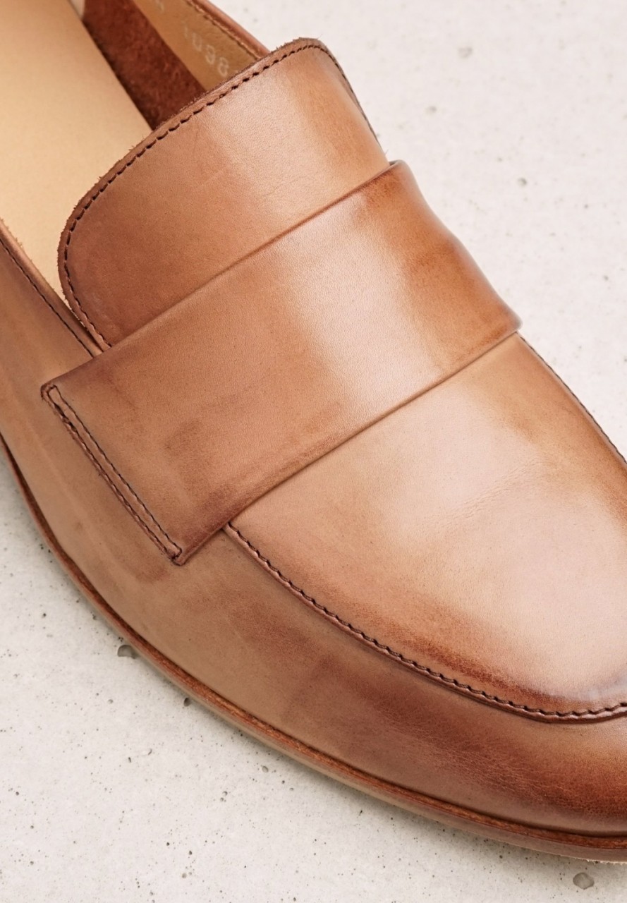 LLOYD Klassische Slipper braun Slipper