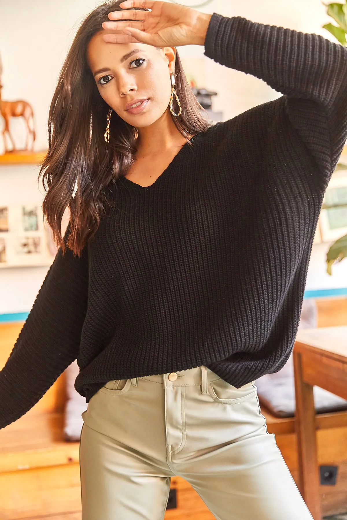 Olalook  Thessaloniki Strickpullover in Übergröße mit V-Ausschnitt