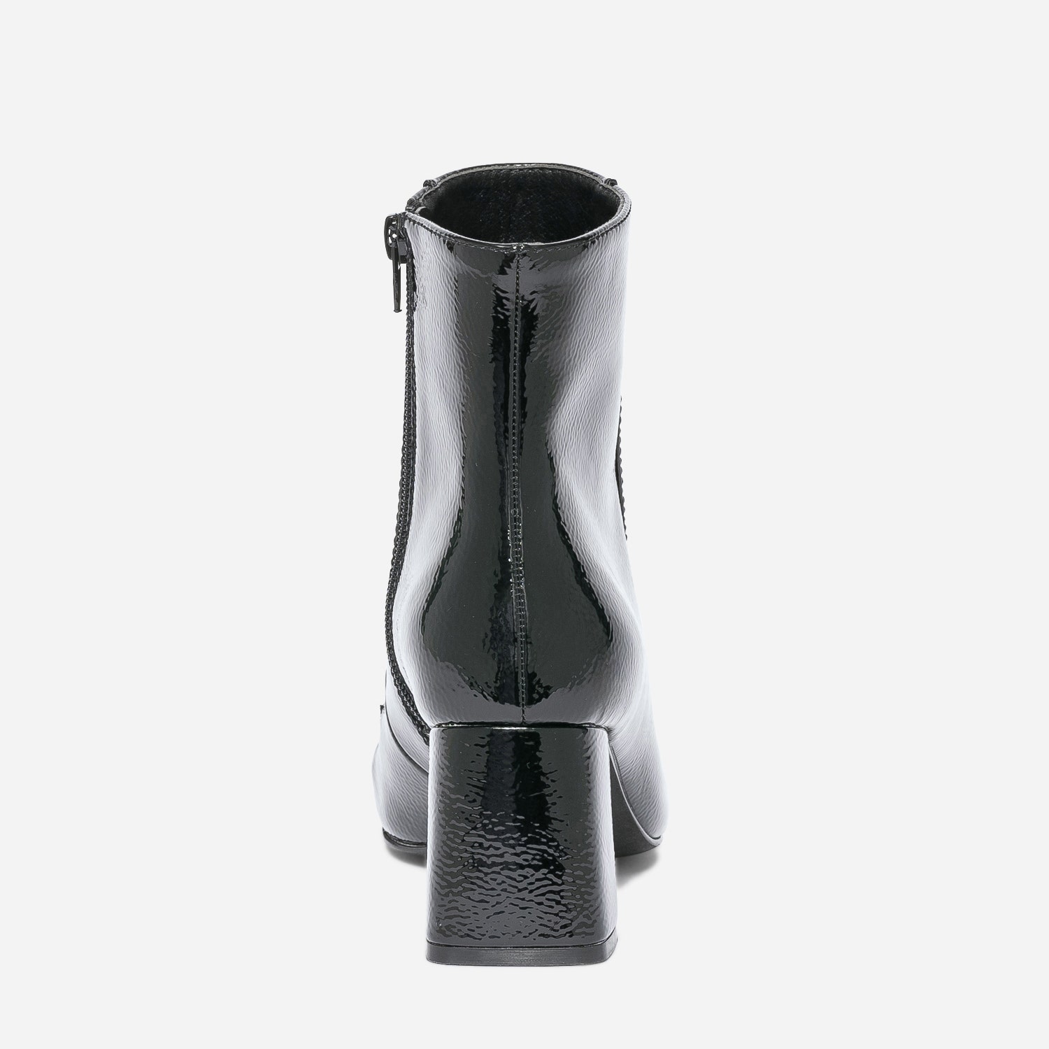 Boots noir verni avec mors doré