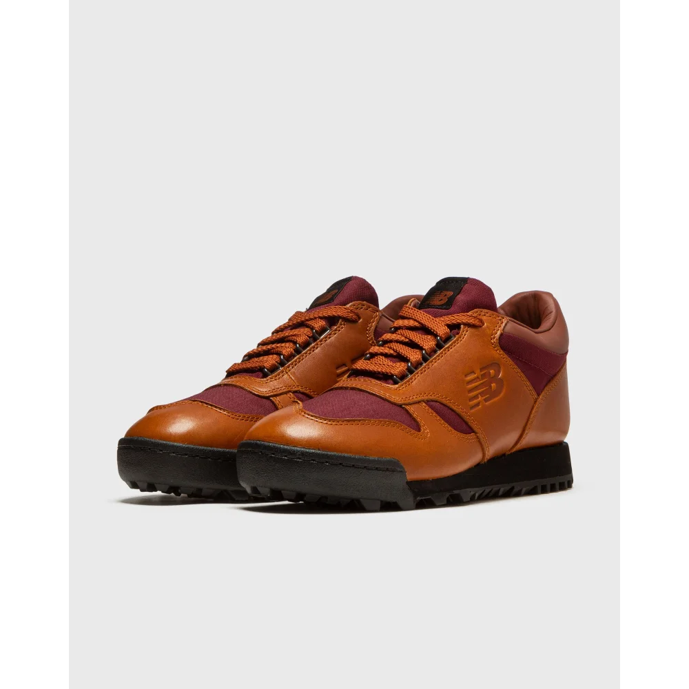 New Balance Rainier Low UALGSOG / braun