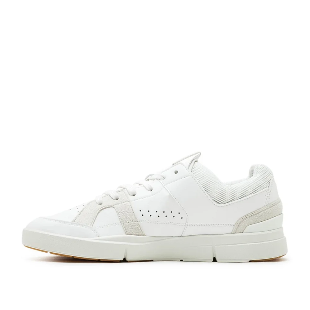 ON The Roger Clubhouse 48.99144 / weiss