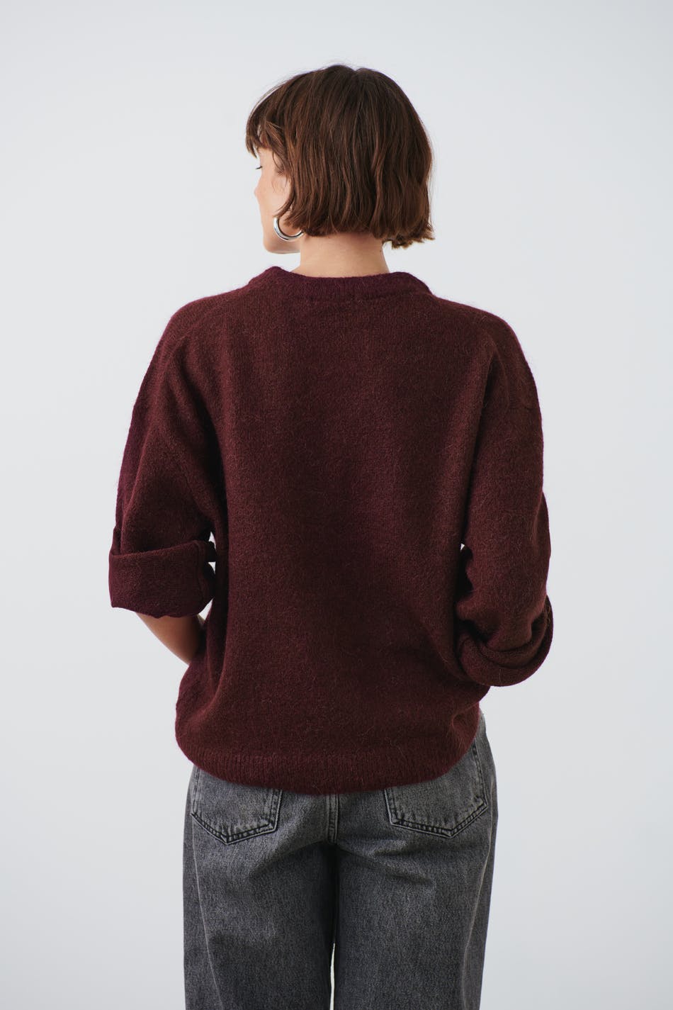 Crew neck knitted sweater