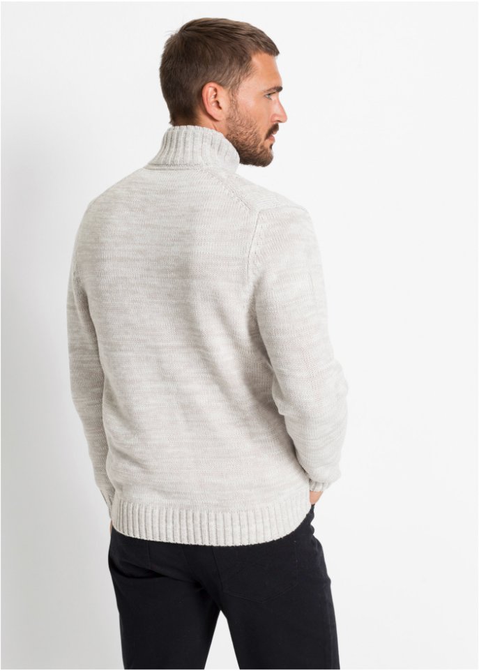 Pullover mit Zopfmuster