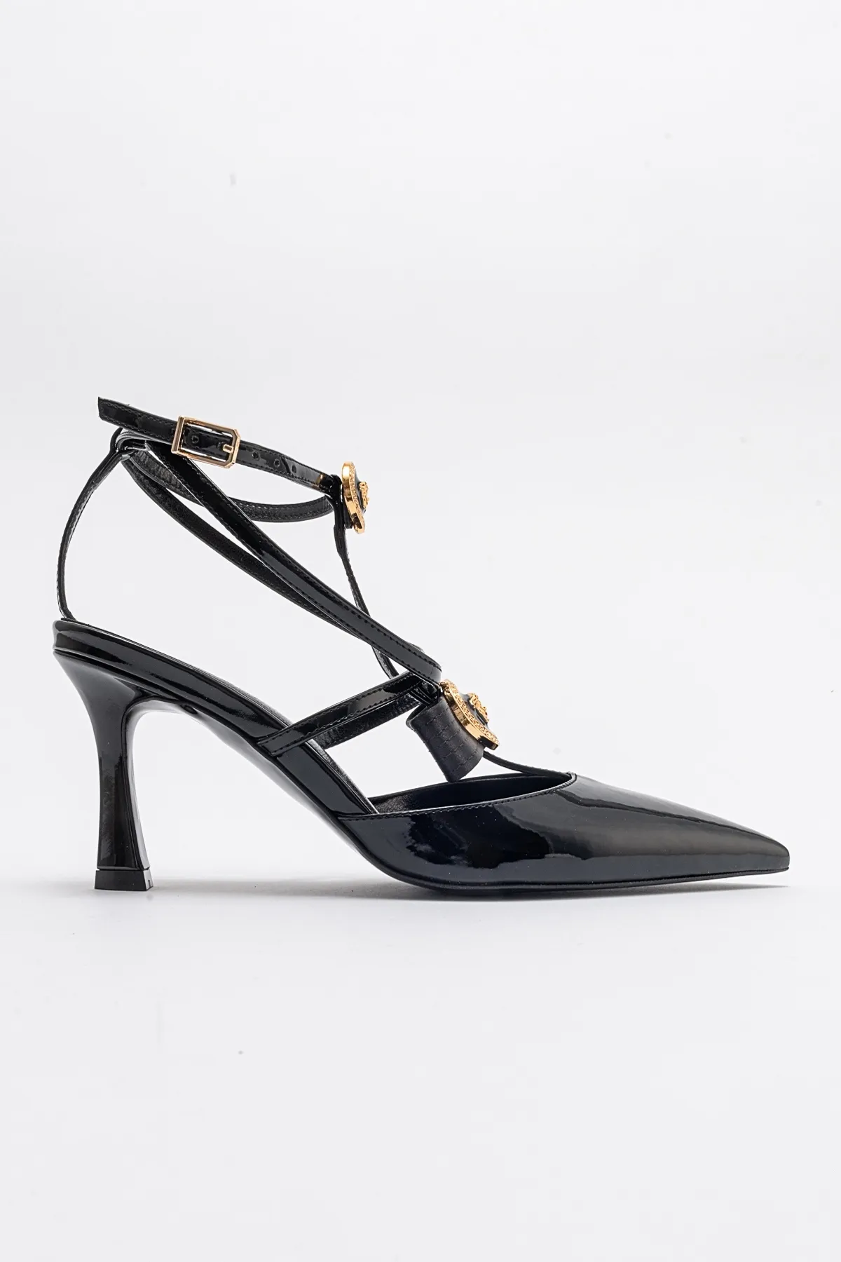 LuviShoes  GRADO Damen-Schuhe mit Absatz aus schwarzem Lackleder