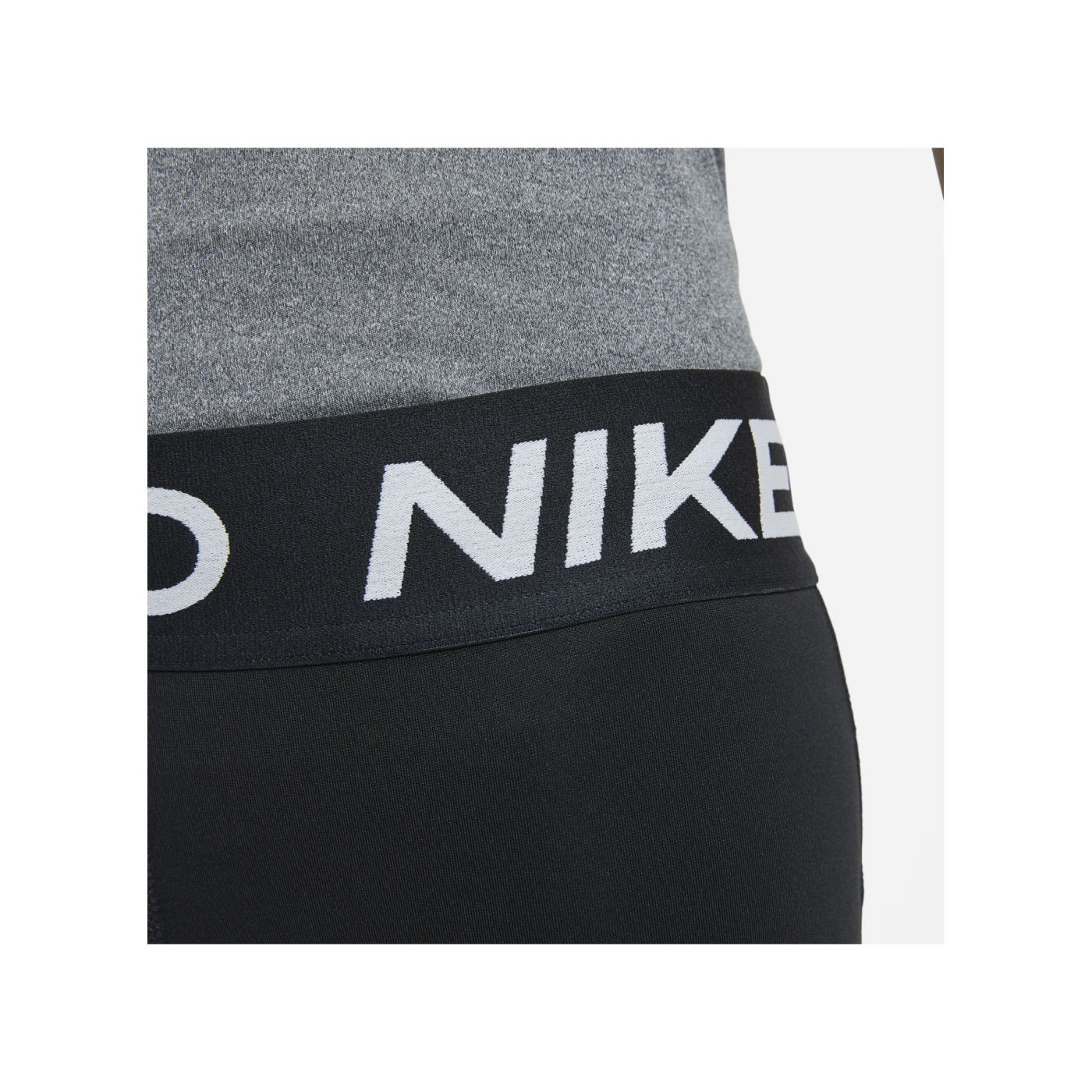 Nike 3in Girls Short Kids Schwarz F010