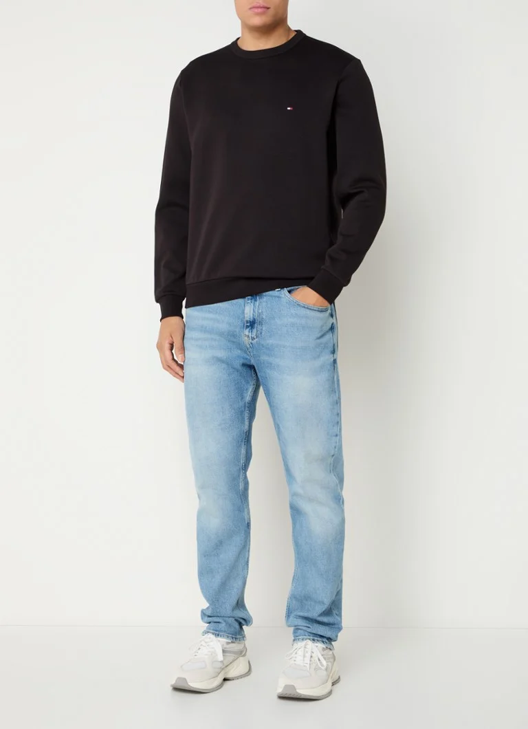 Tommy Hilfiger Essential sweater with logo embroidery