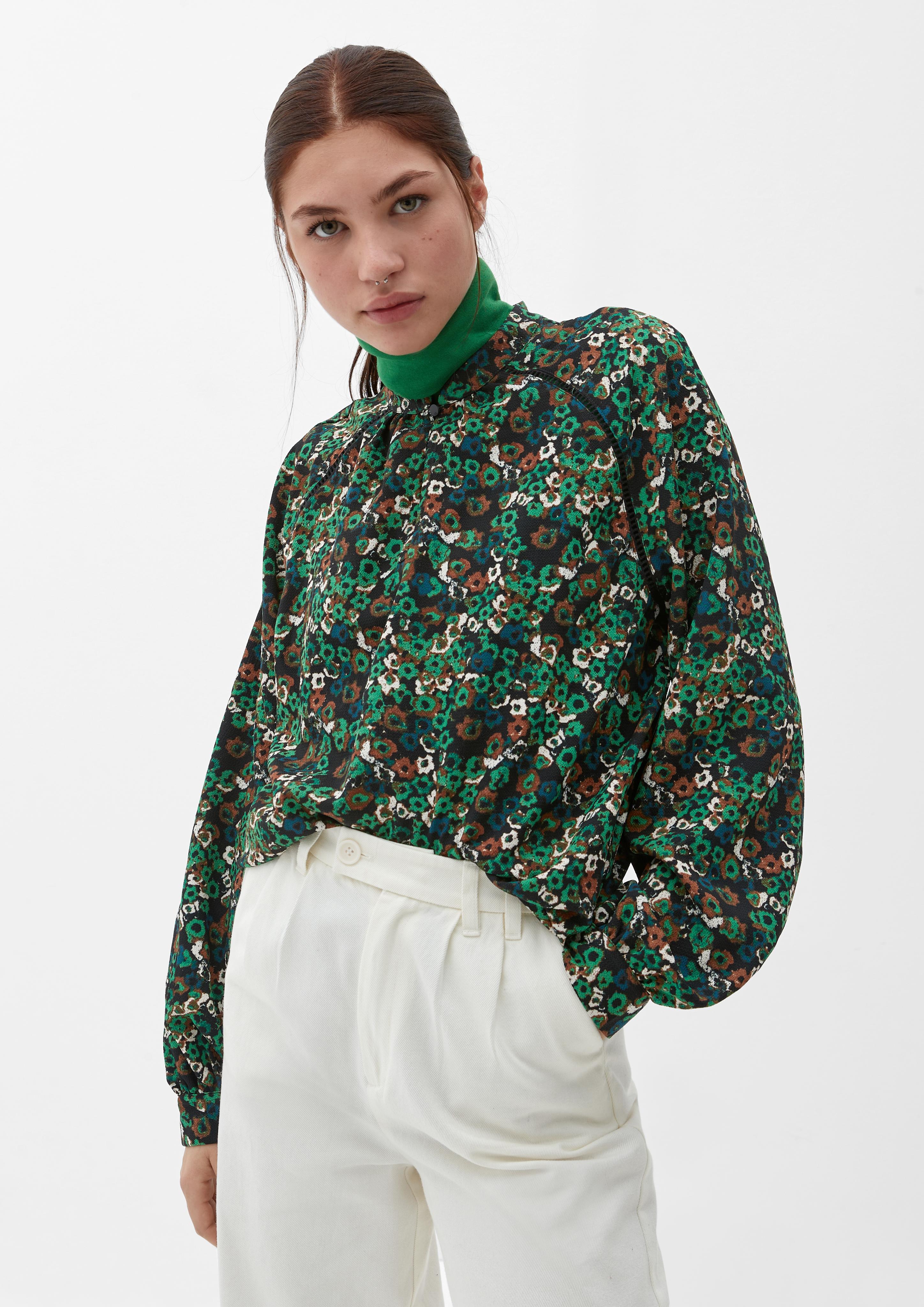 Leichte Bluse mit Alloverprint  2117759-76A5