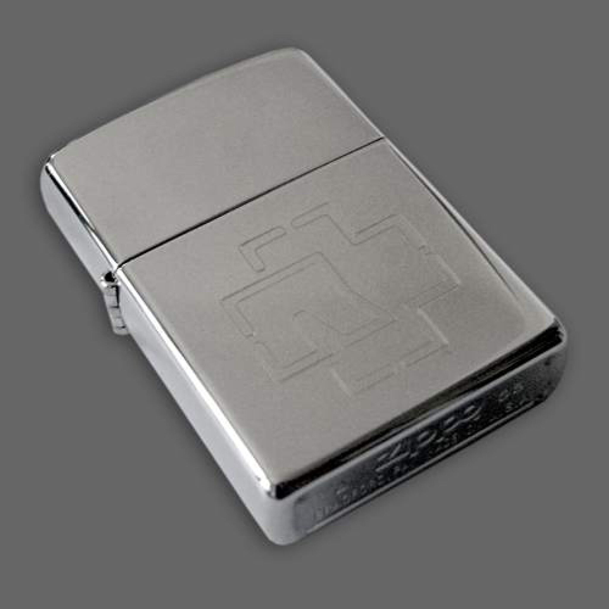 Zippo ”Logo” *High Polish*