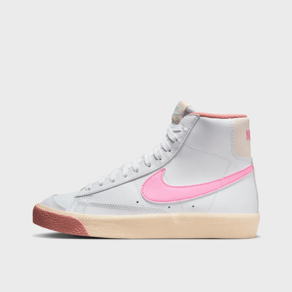 Nike Blazer Mid 77 GS DZ2900-100 / weiss