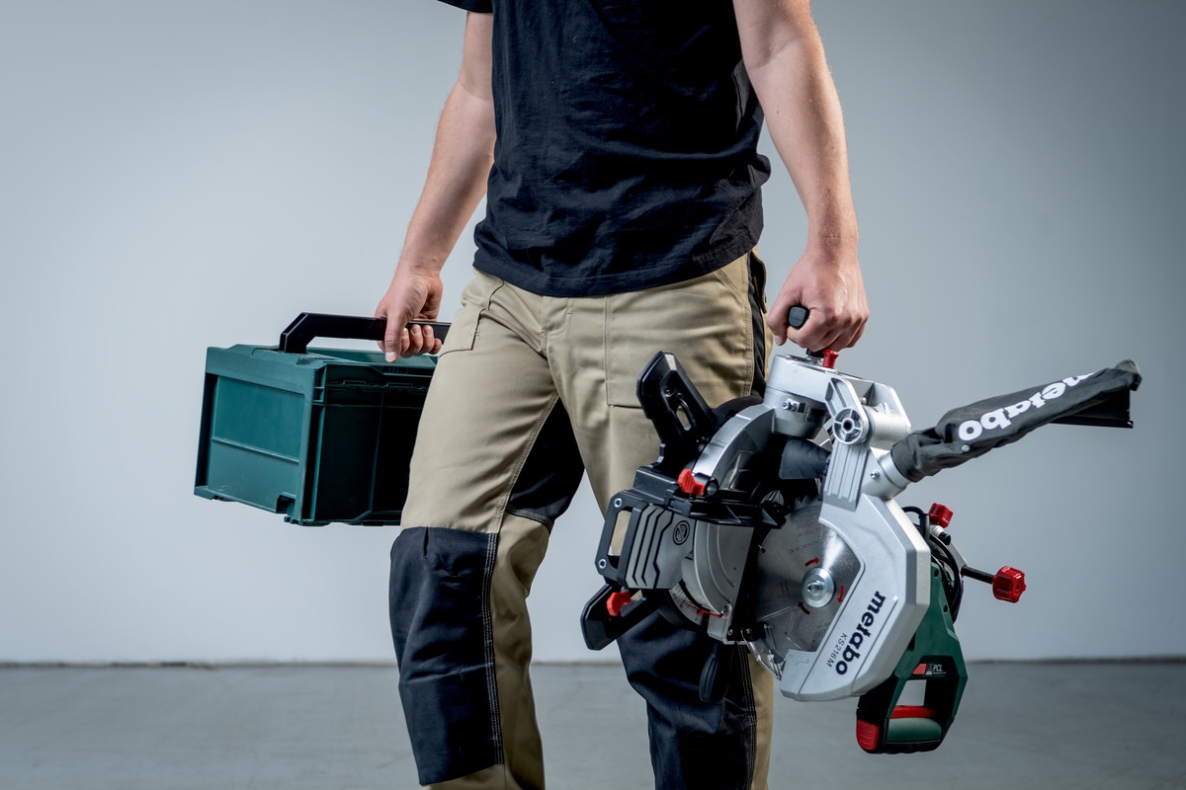 Metabo 610216000 KS 216 M kotna žaga 216 mm
