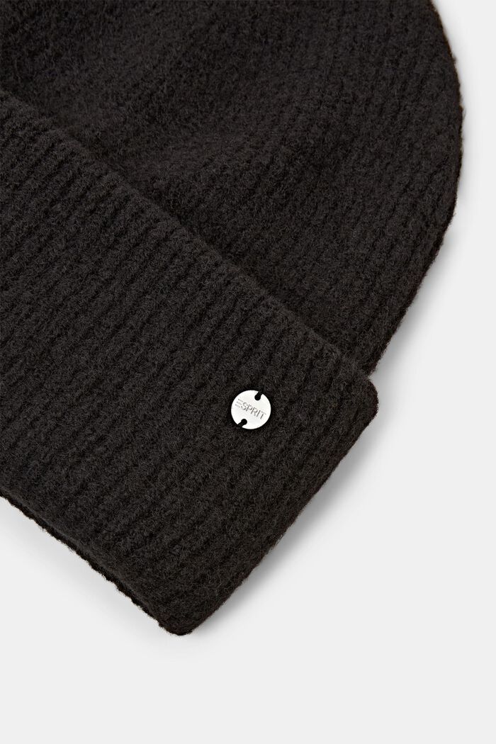 Rippstrick-Beanie