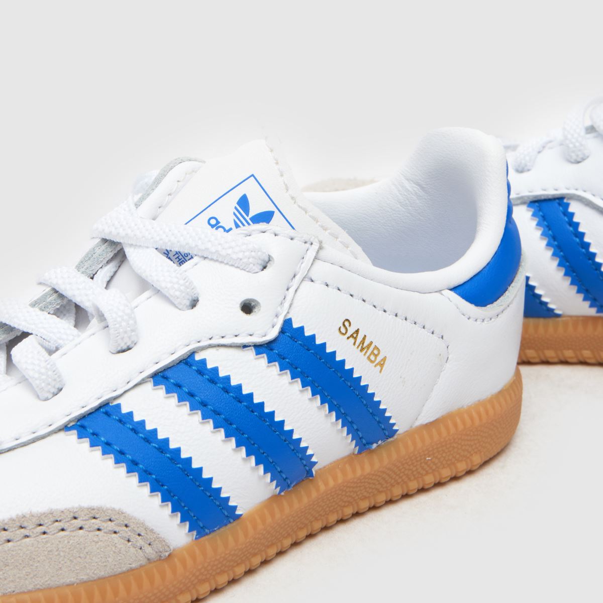 adidas fehér és kék samba és fiú kisgyermek cipők