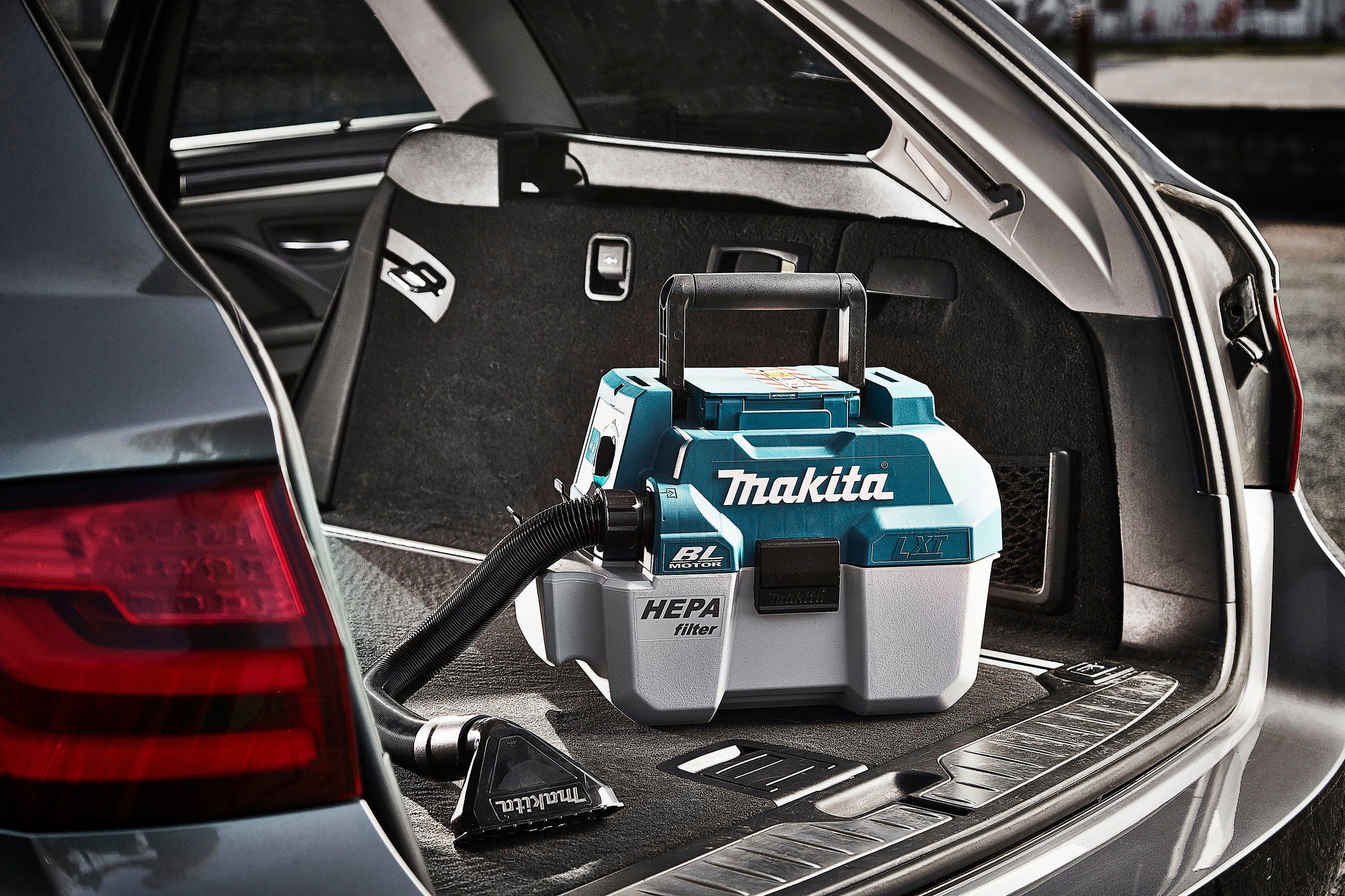 Makita Nass-Trocken-Akkusauger DVC750LZX3, ohne Akku und Ladegerät