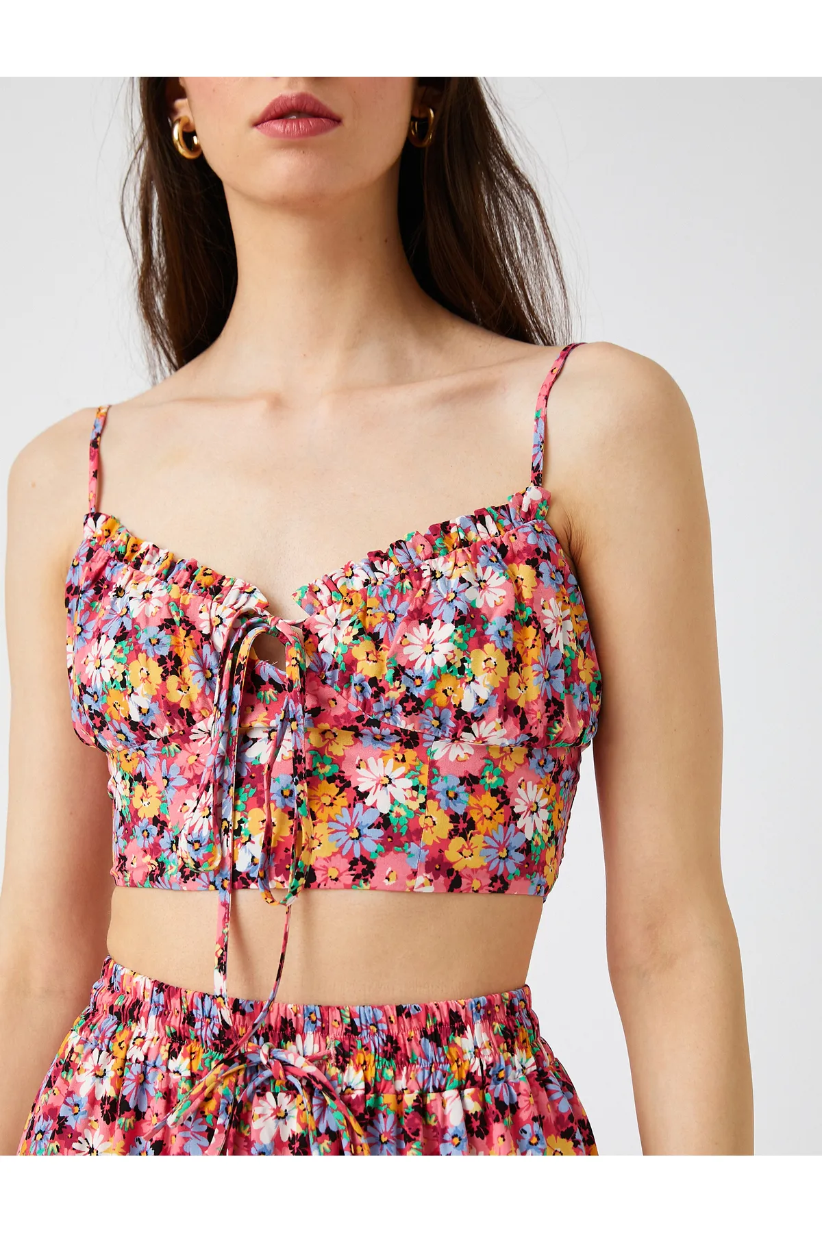 Koton  Crop Athlete mit Riemen- und Bindedetail