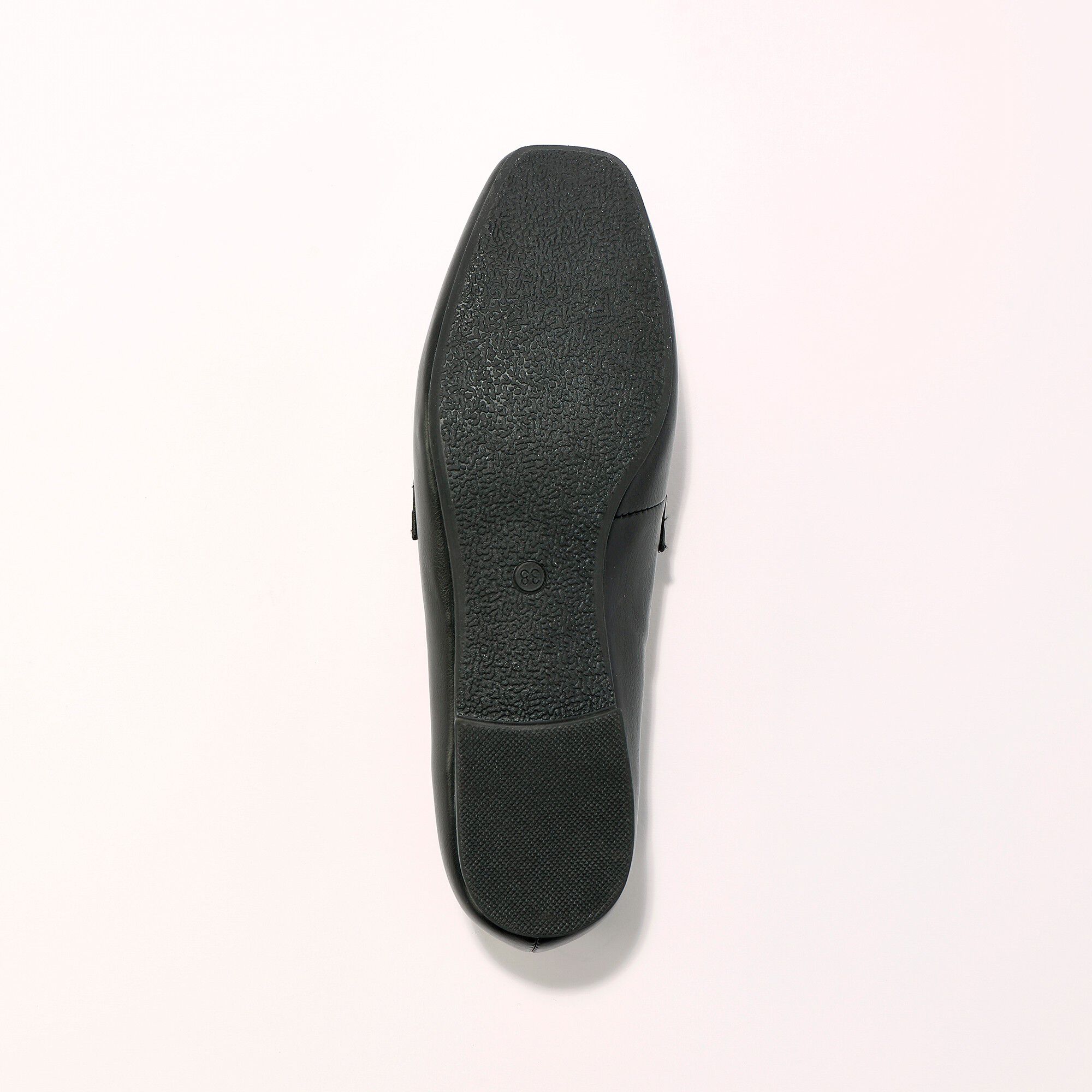 Mocassins cloutés à bout carré