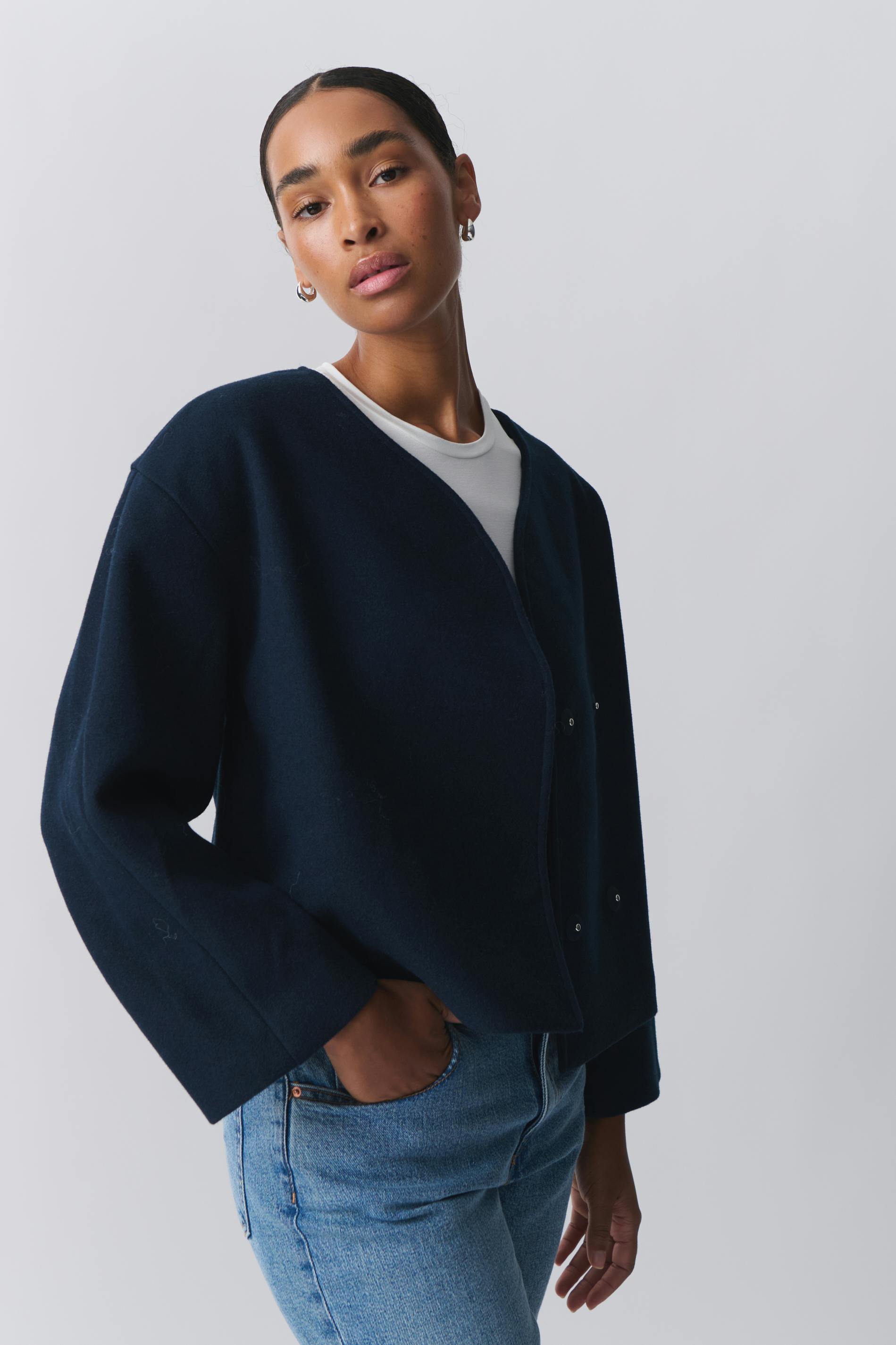Round neck short jacket