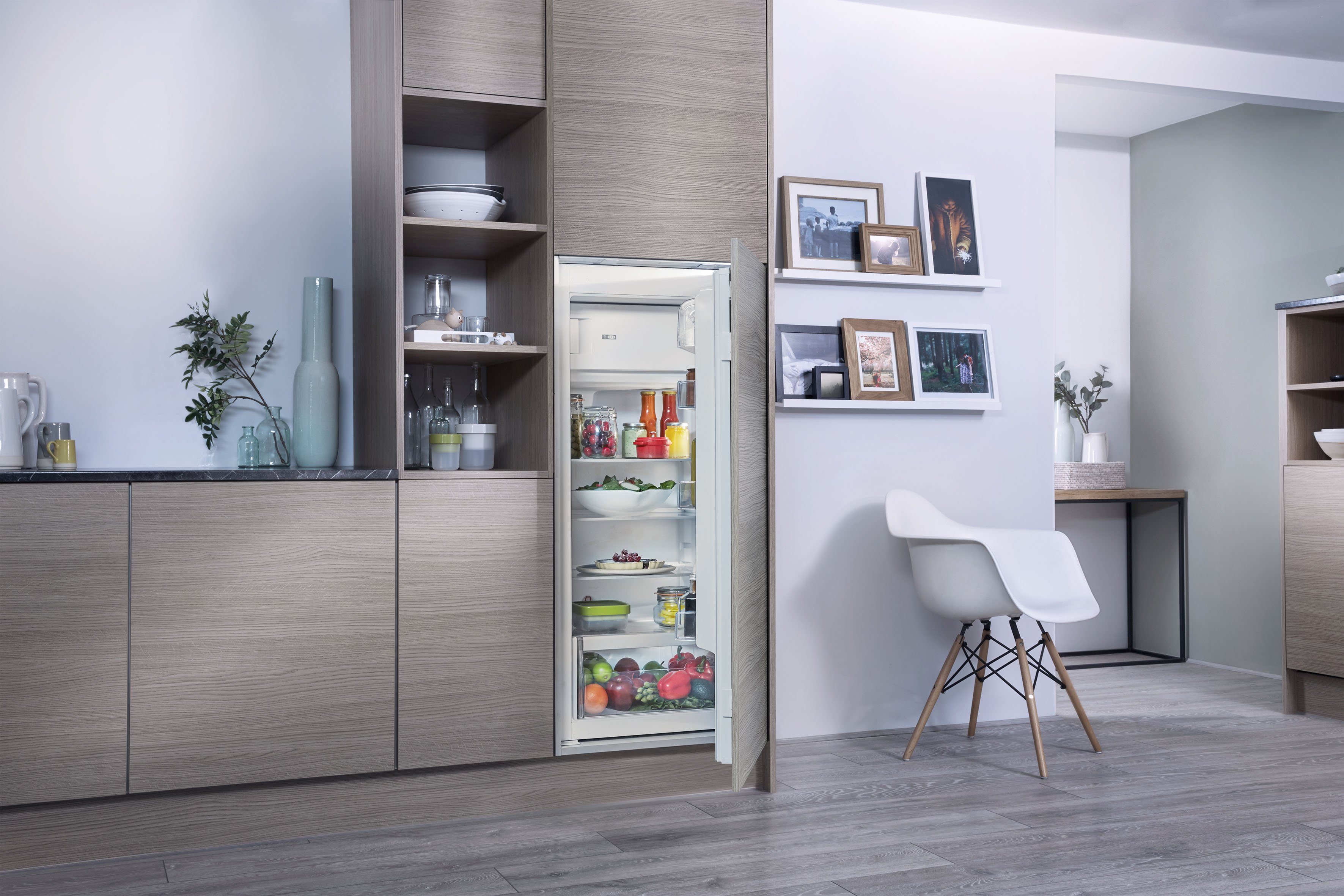 BAUKNECHT Einbaukühlschrank KSI 12GF2, 122 cm hoch, 56 cm breit