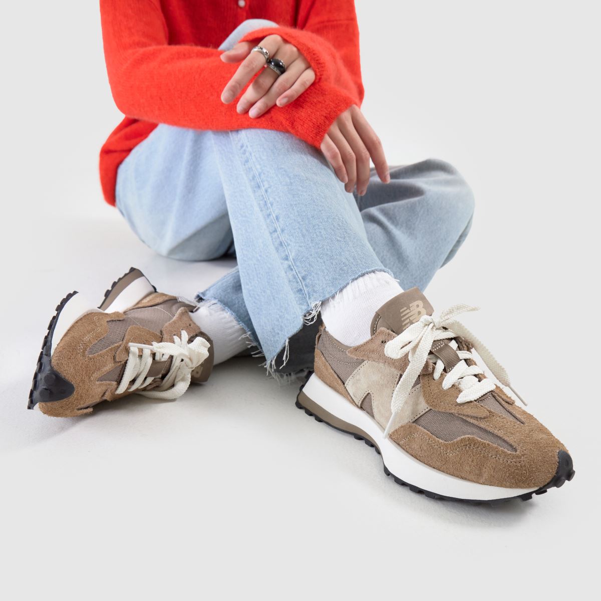 New Balance 327 cipők barna multiszínű színben