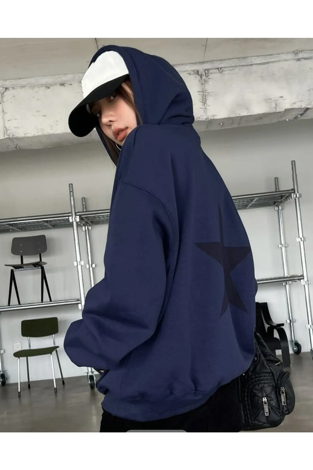 MOONBULL  Sweatshirt - Dunkelblau - Regular Fit