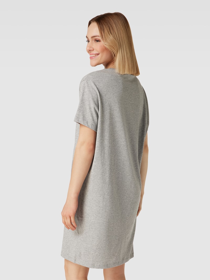 Nachthemd mit Label-Print in hellgrau meliert